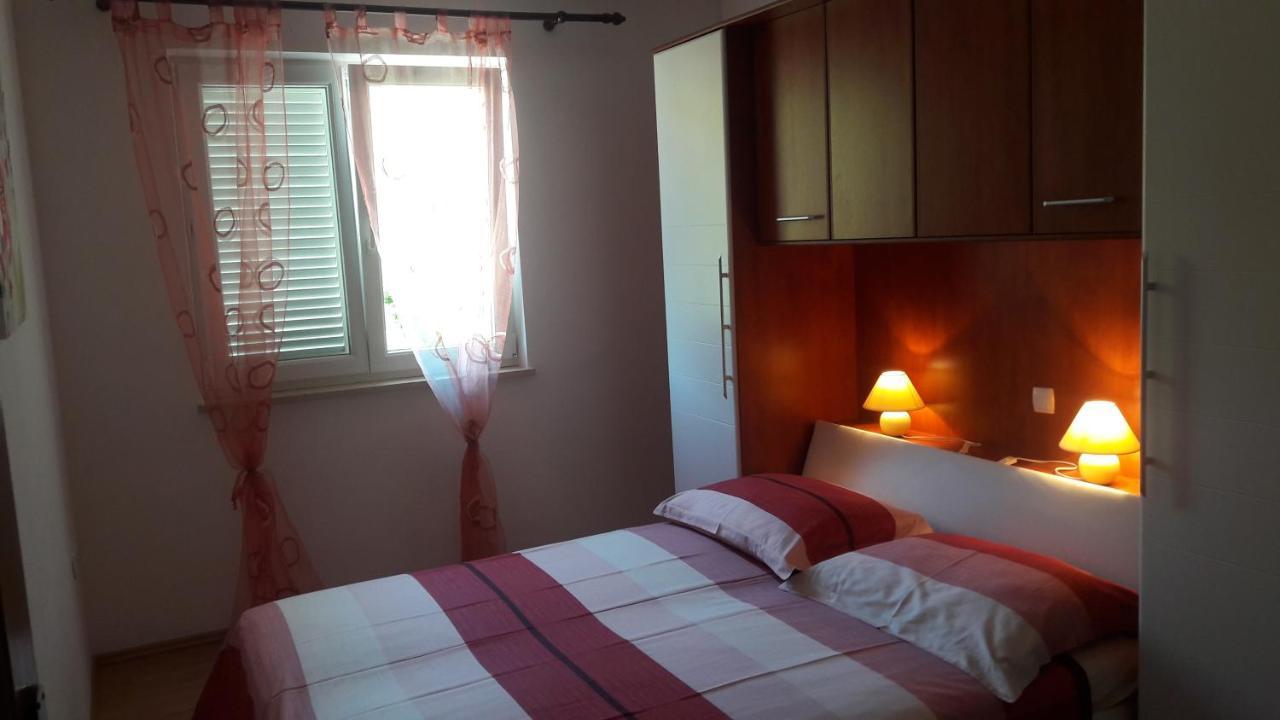 Apartman Barbat-Za Cijelu Obitelj Barbat na Rabu Exterior foto
