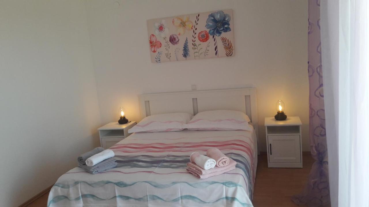 Apartman Barbat-Za Cijelu Obitelj Barbat na Rabu Exterior foto